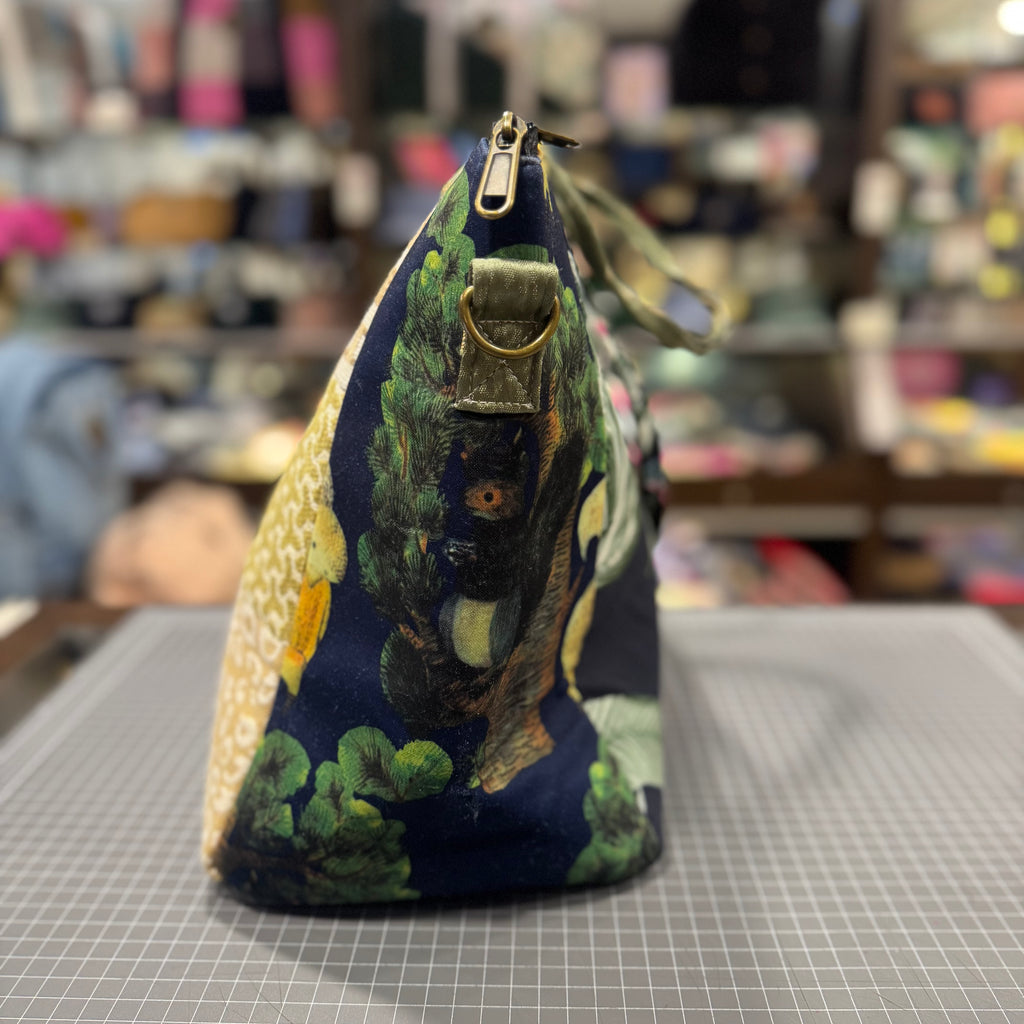 The Golden Garden ⚜️ KOKYKAI LOTUS HANDBAG
