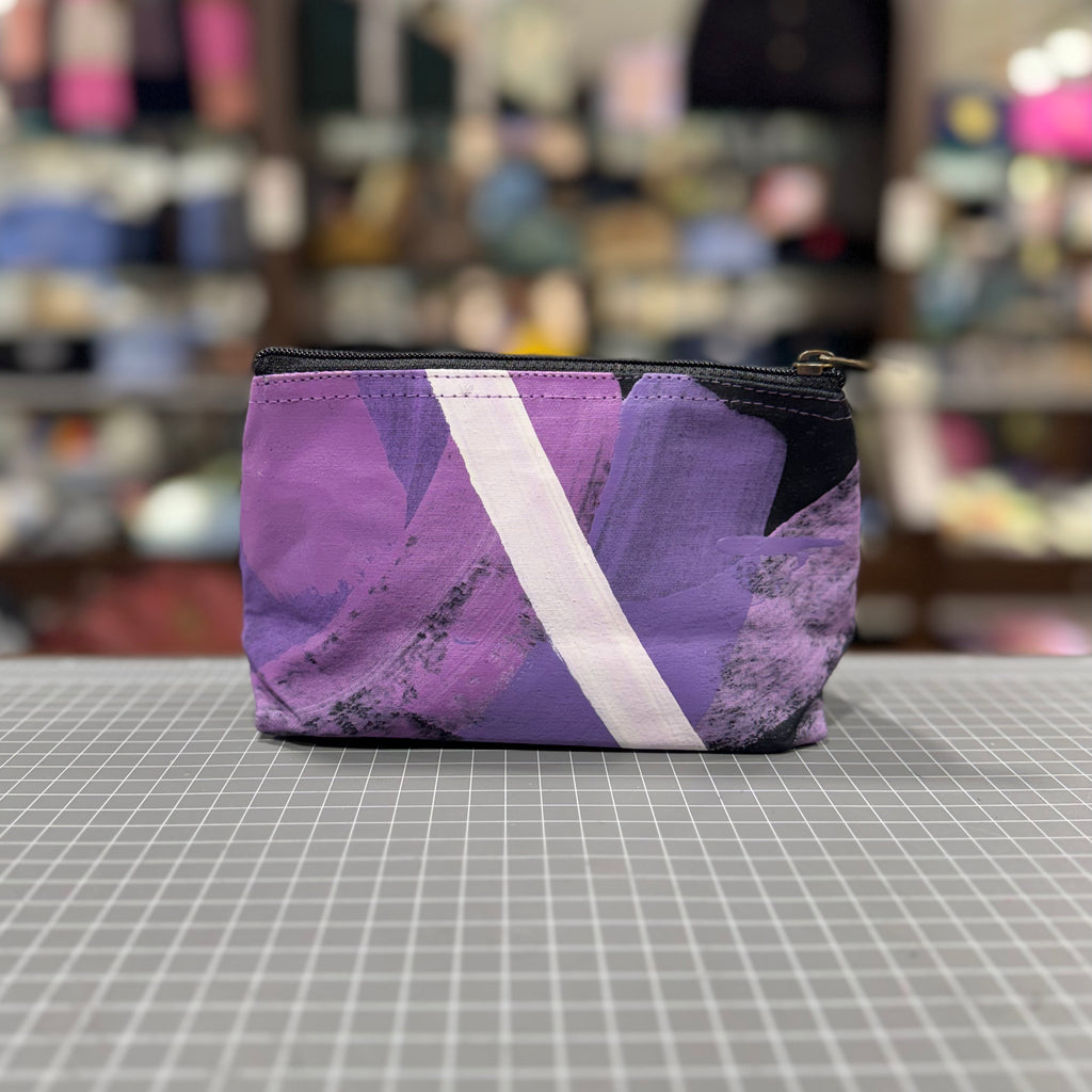 The Painted Canvas No. 1 🧑‍🎨 Small Toiletry + Makeup Bag 🚃 Melbourne Collection