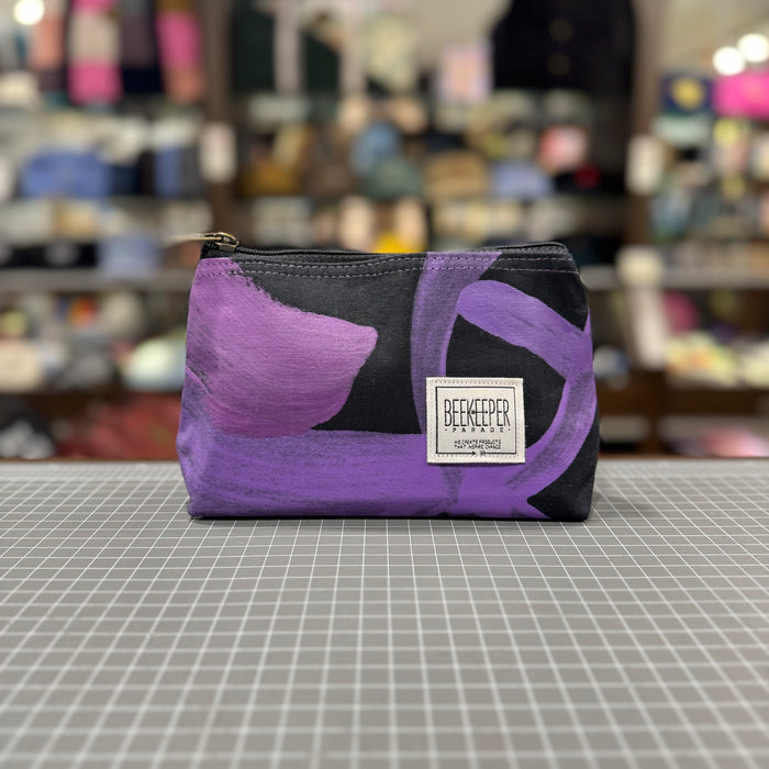 The Painted Canvas No. 10 🧑‍🎨 Small Toiletry + Makeup Bag 🚃 Melbourne Collection