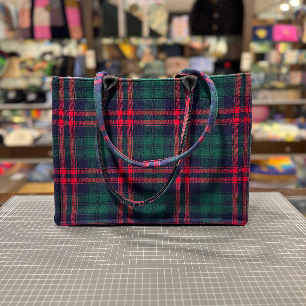 The Tartan No. 2 ❤️💚 KOKYKAI BOOK TOTE