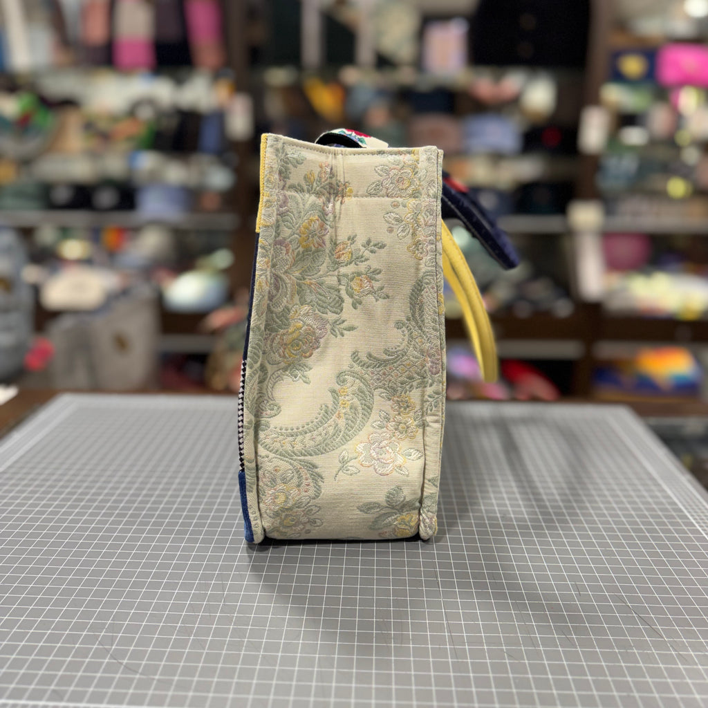 The St. Tropez No. 2 🏺 KOKYKAI BOOK TOTE