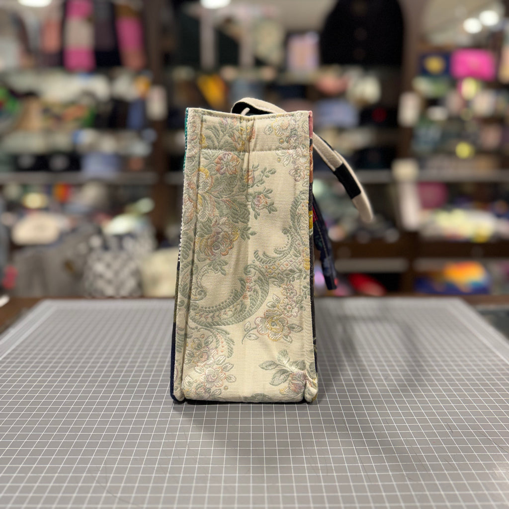 The St. Tropez No. 3 🏺 KOKYKAI BOOK TOTE