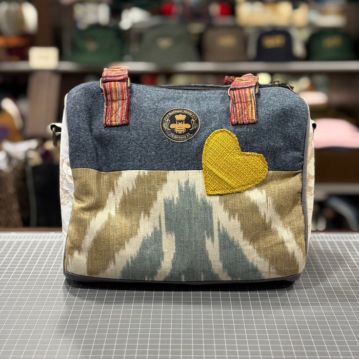 The Yellow Heart No. 1 💛 BeeKeeper Mini Carry All Handbag