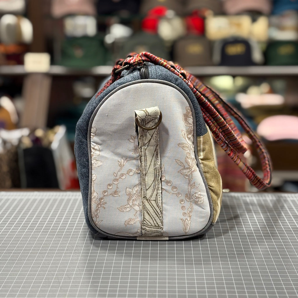 The Yellow Heart No. 1 💛 BeeKeeper Mini Carry All Handbag