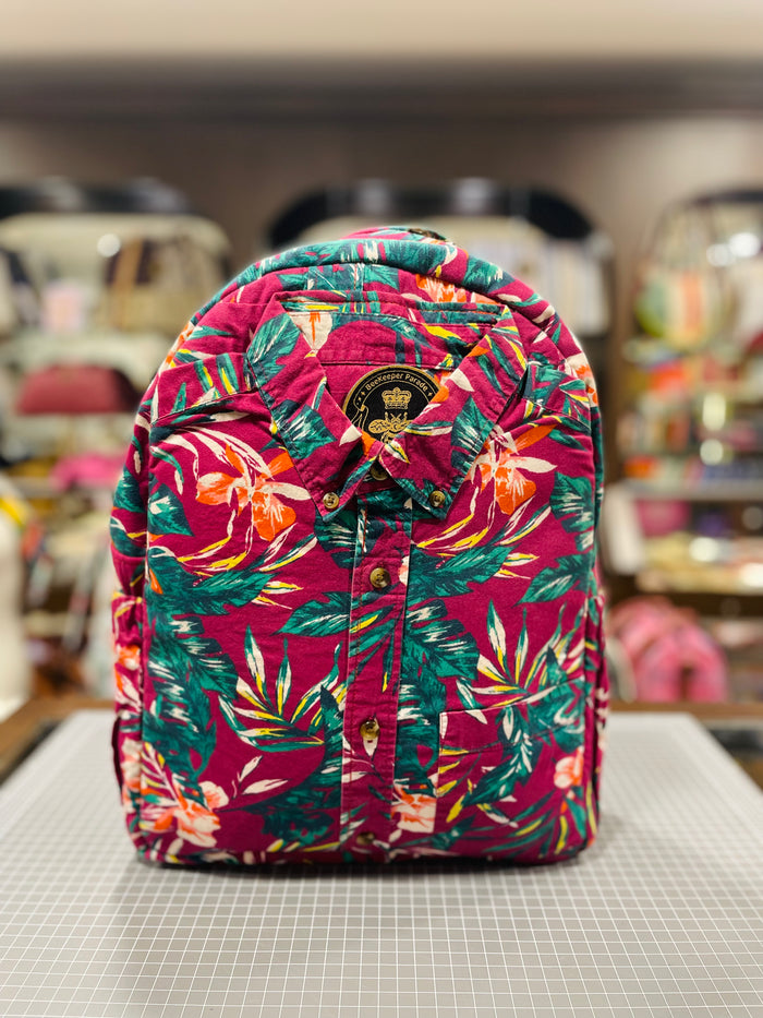 The Purple Orchid 🌺 Classic Shirt BeeKeeper Parade Backpack