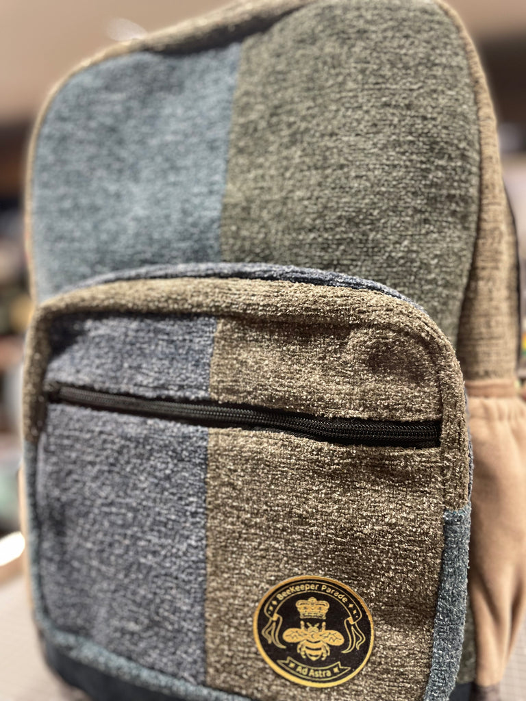 The Forest Lake Royal (Da Vinci Collection) BeeKeeper Backpack