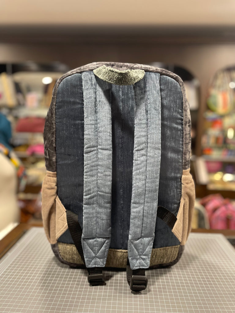 The Forest Lake Royal (Da Vinci Collection) BeeKeeper Backpack