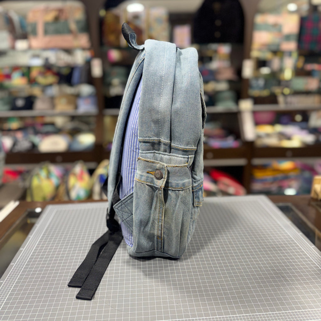 The Denim Shirt No. 3 👖 Classic Shirt BeeKeeper Parade Backpack