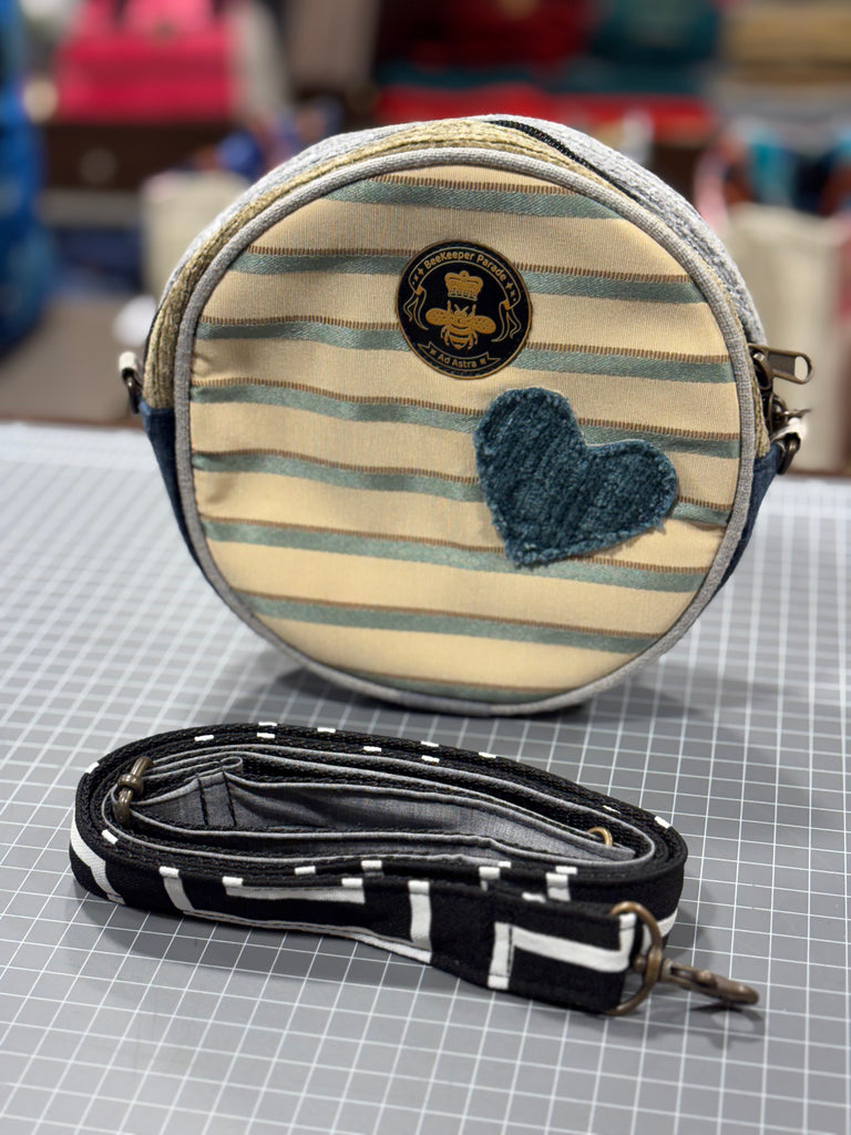 The Blue Heart No. 1 💙 Da Vinci Collection BeeKeeper Luna Handbag 🌙