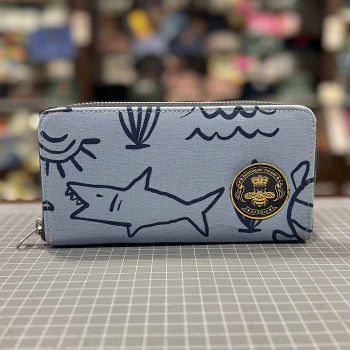 The Ocean 🌊 BeeKeeper Zip Purse
