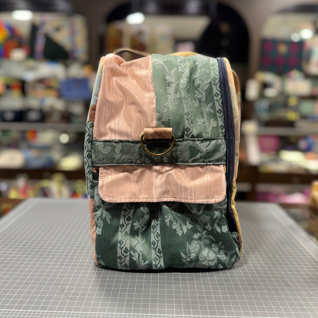 The Satin Garden 🌹🌿 Large BeeKeeper Weekender (Da Vinci Collection)