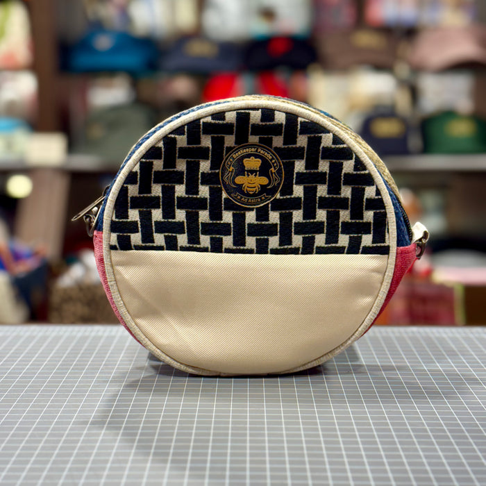 The Half Moon 🌓 Da Vinci Collection BeeKeeper Luna Handbag 🌙