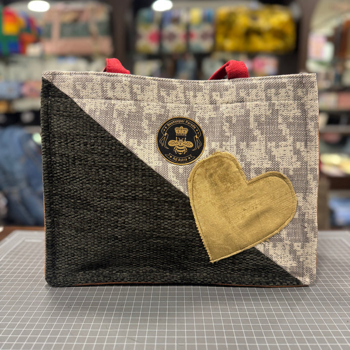 The Black and Gold 🖤💛 KOKYKAI BOOK TOTE