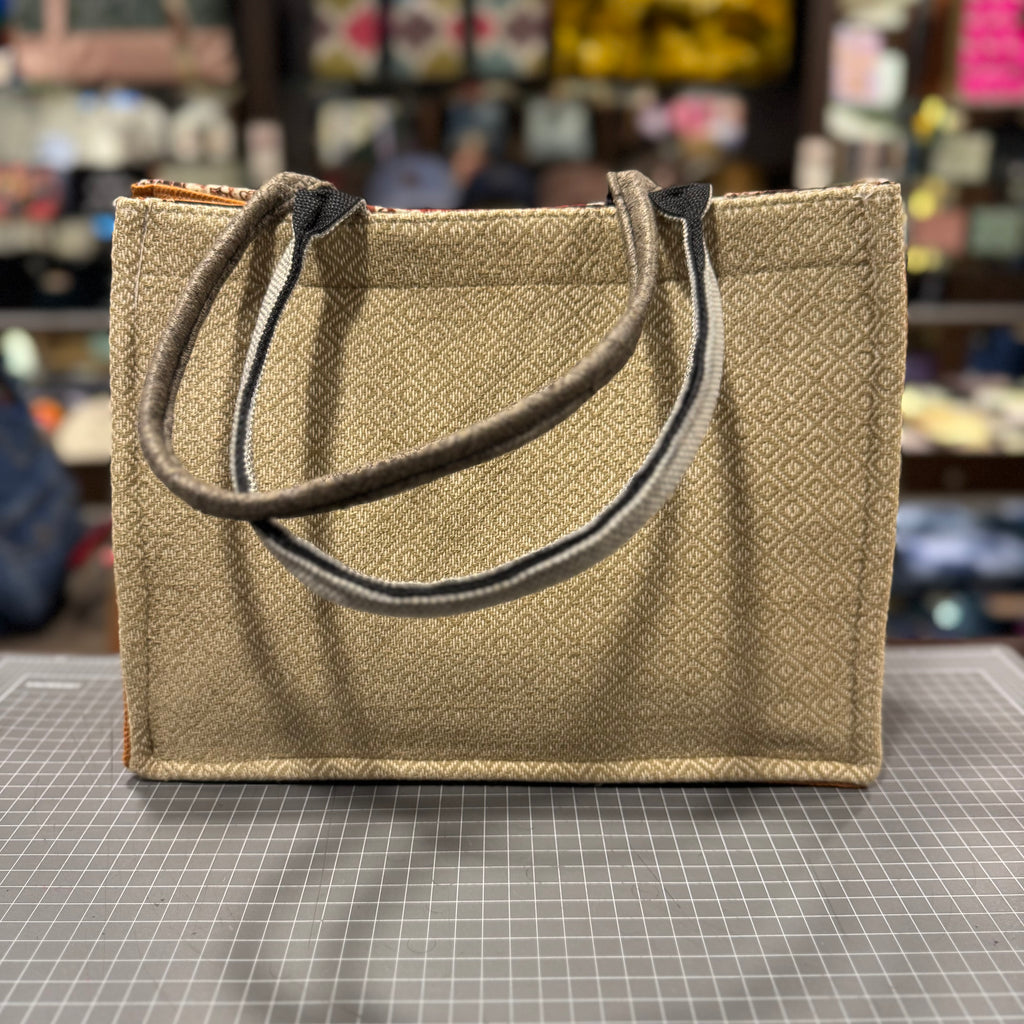 The St. Tropez No. 5 🏺 KOKYKAI BOOK TOTE