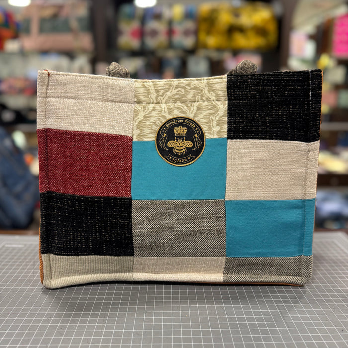 The St. Tropez No. 6 🏺 KOKYKAI BOOK TOTE