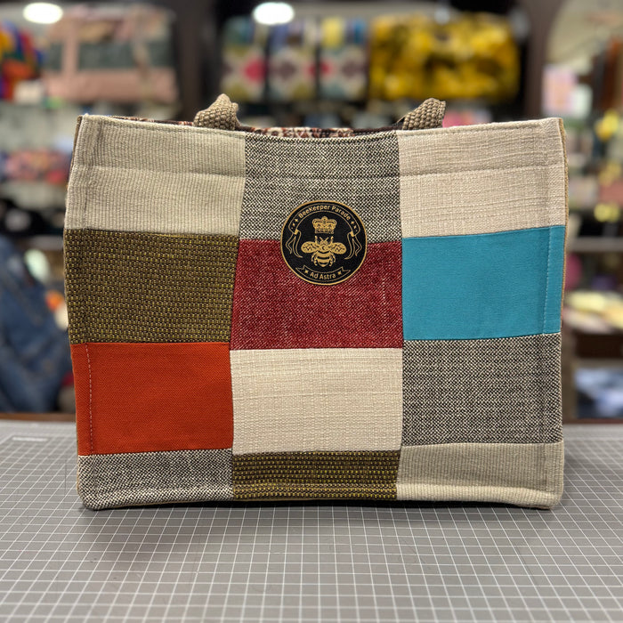 The St. Tropez No. 7 🏺 KOKYKAI BOOK TOTE