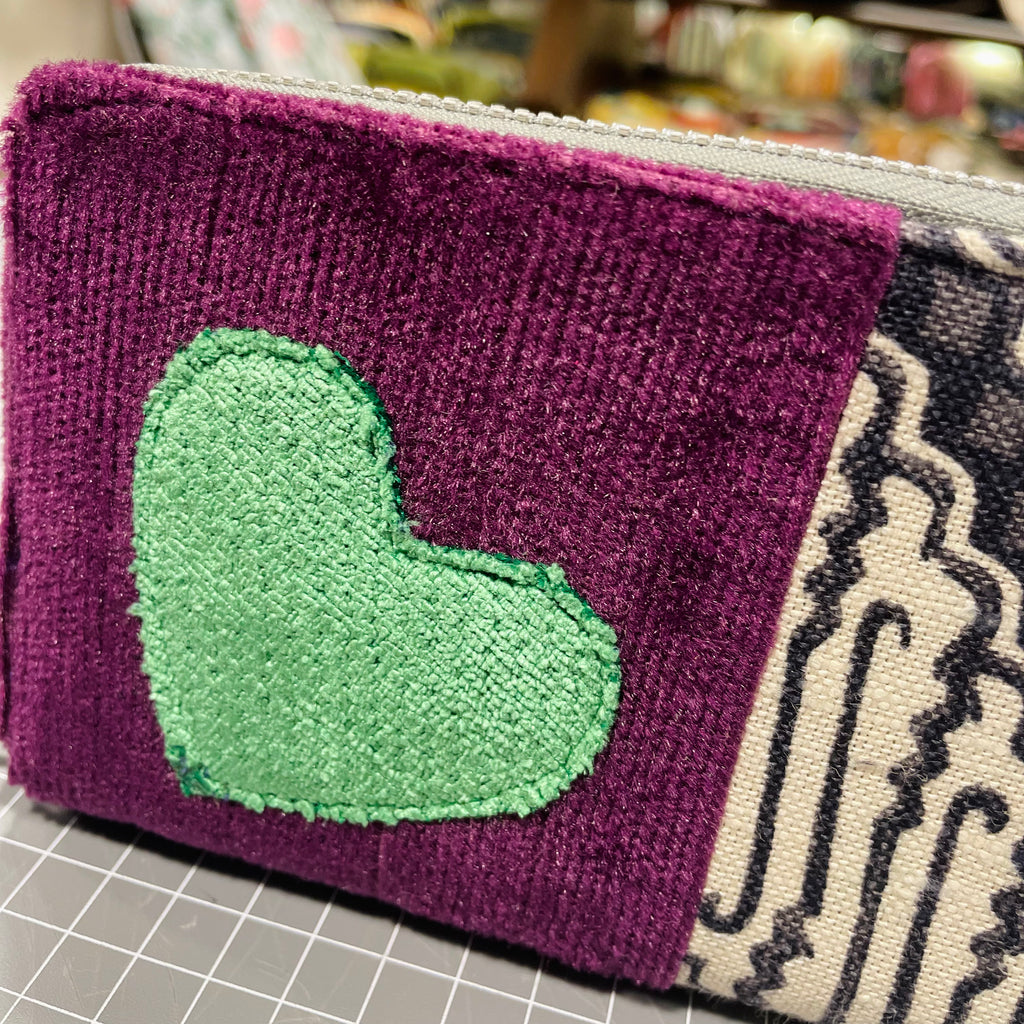 The Green Heart 💚 BeeKeeper Purse