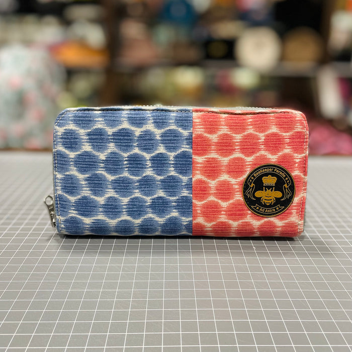 The Blue and Pink 💙🩷 BeeKeeper Purse