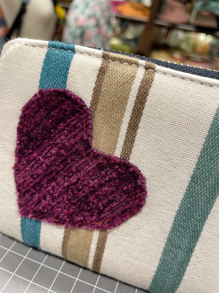 The Purple Heart 💜 BeeKeeper Purse
