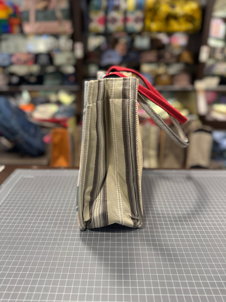 The Beach Sand 🏖 KOKYKAI BOOK TOTE