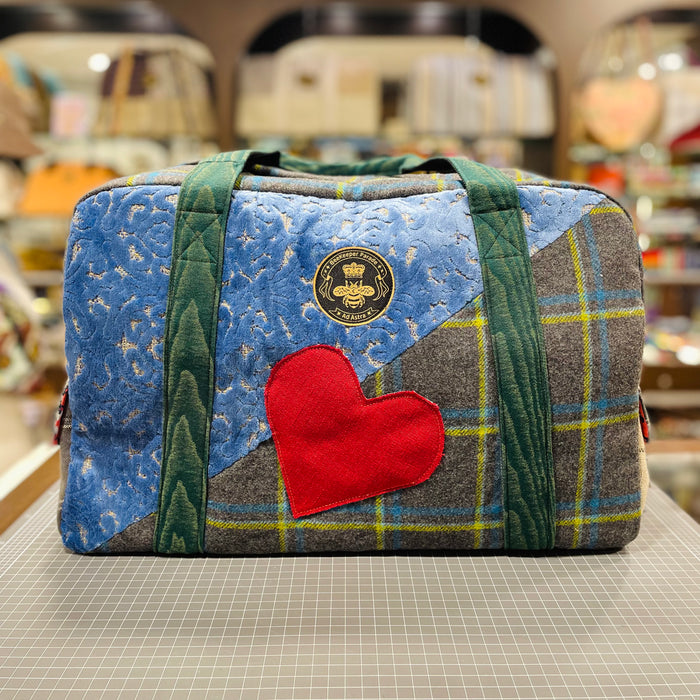 The Red Heart ❤️ Large BeeKeeper Weekender (Da Vinci Collection)