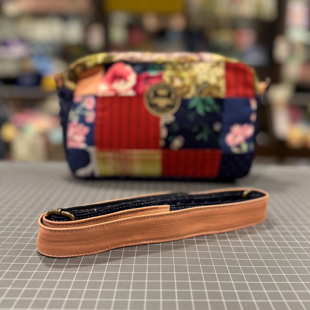 The St. Tropez 🏺 KOKYKAI CROSSBODY BAG