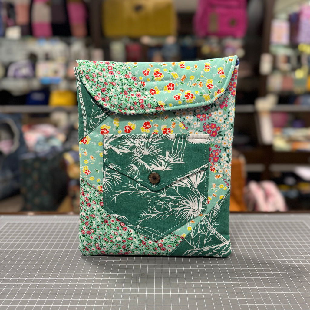 The Green 💚 Sweetest Thing 🍬 10.5 inch BeeKeeper Tablet/iPad Sleeve