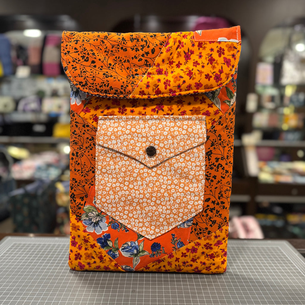 The Orange 🧡 Sweetest Thing 🍬 15inch BeeKeeper Laptop Sleeve