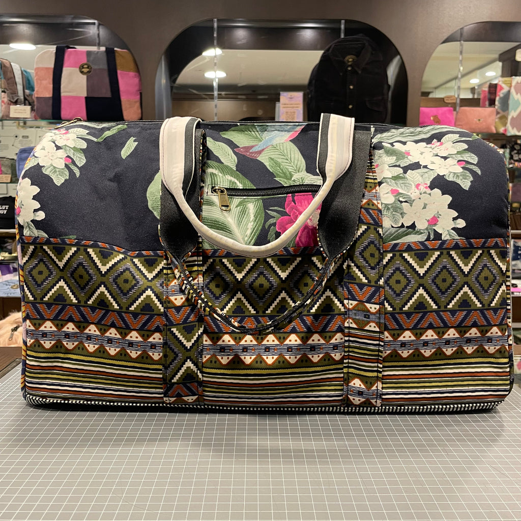 The Floral No. 1 💐 BeeKeeper Carry-All (Da Vinci Collection)