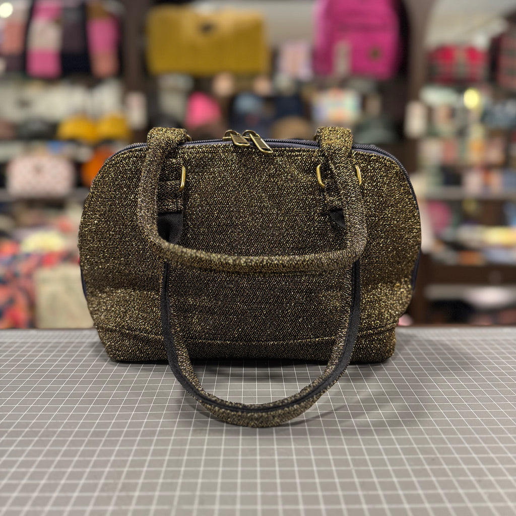 The Glitter & Gold ✨ BeeKeeper Clamshell 🐚 Handbag