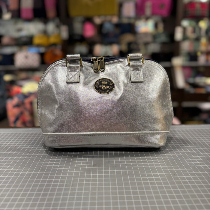 The Space Age 🚀 BeeKeeper Clamshell 🐚 Handbag