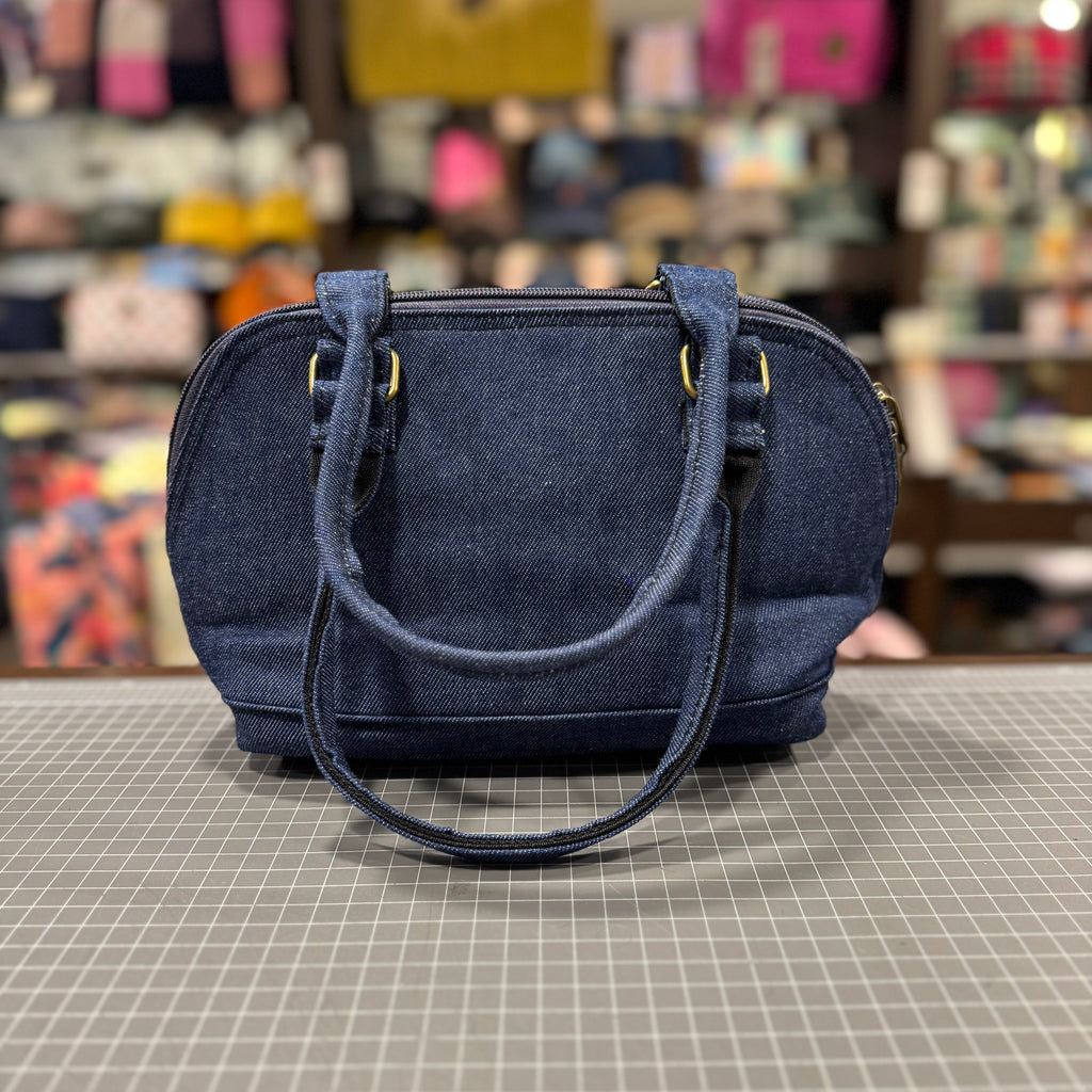 The Dark Denim 👖 BeeKeeper Clamshell 🐚 Handbag