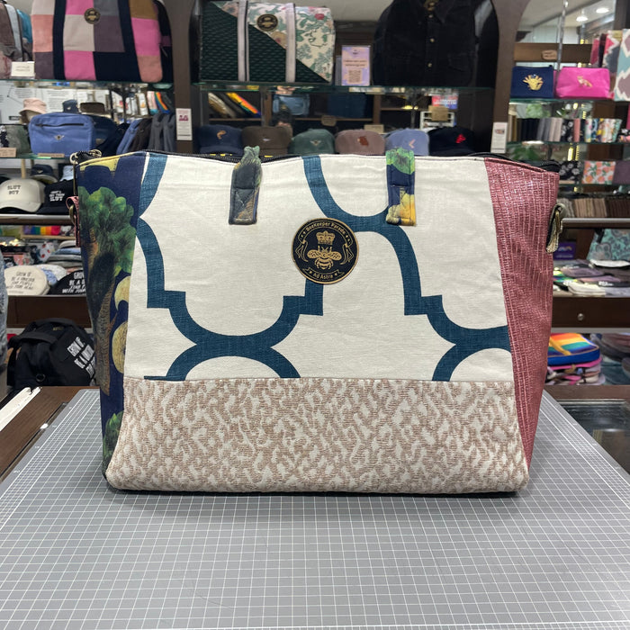 The Sunflower Park KOKYKAI LOTUS HANDBAG