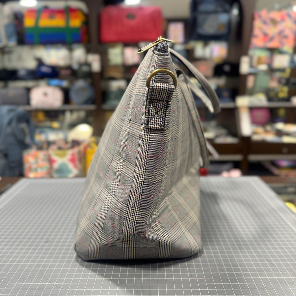 The Tartan Highland 🏔 KOKYKAI LOTUS Tote