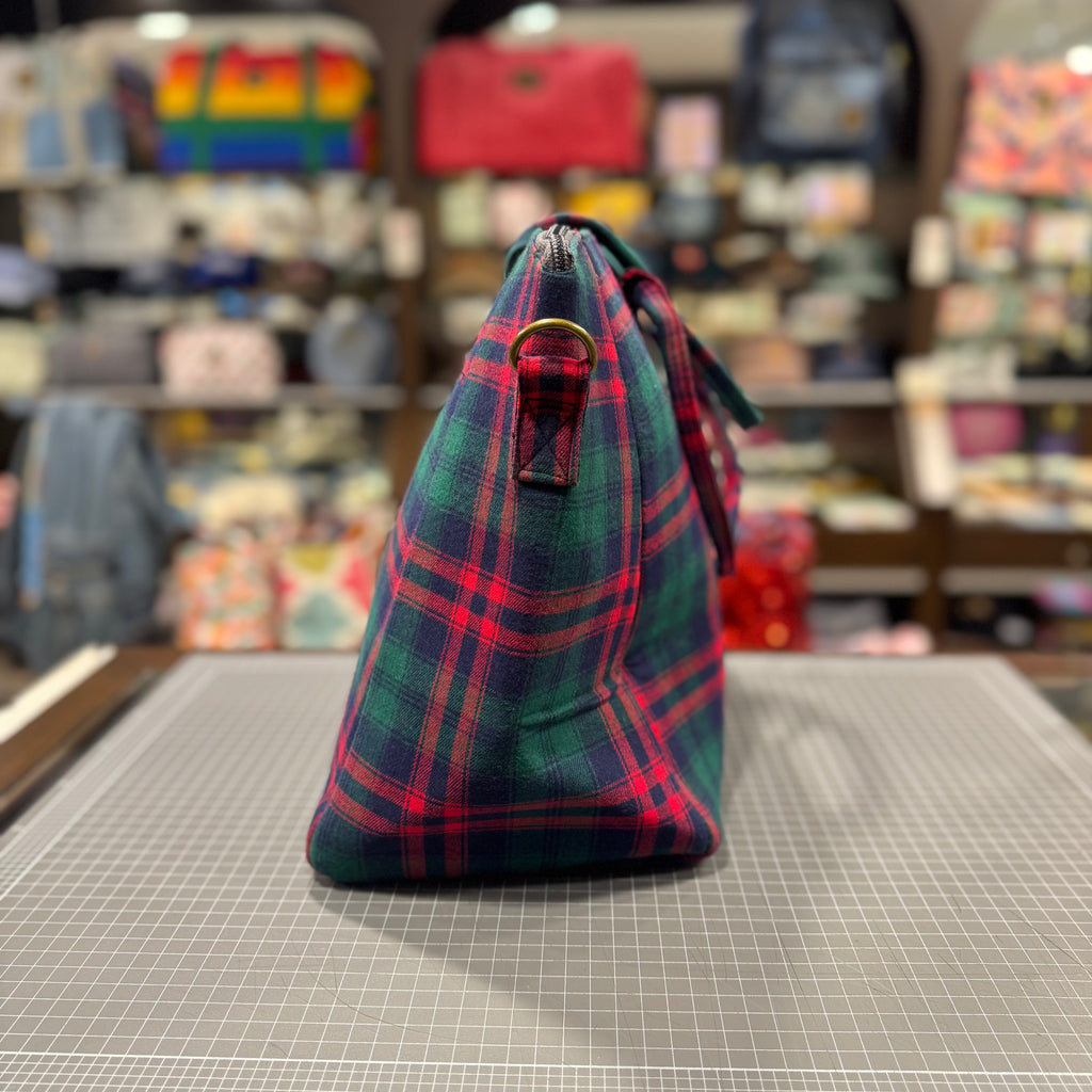 The Tartan Green 🌲 KOKYKAI LOTUS Tote