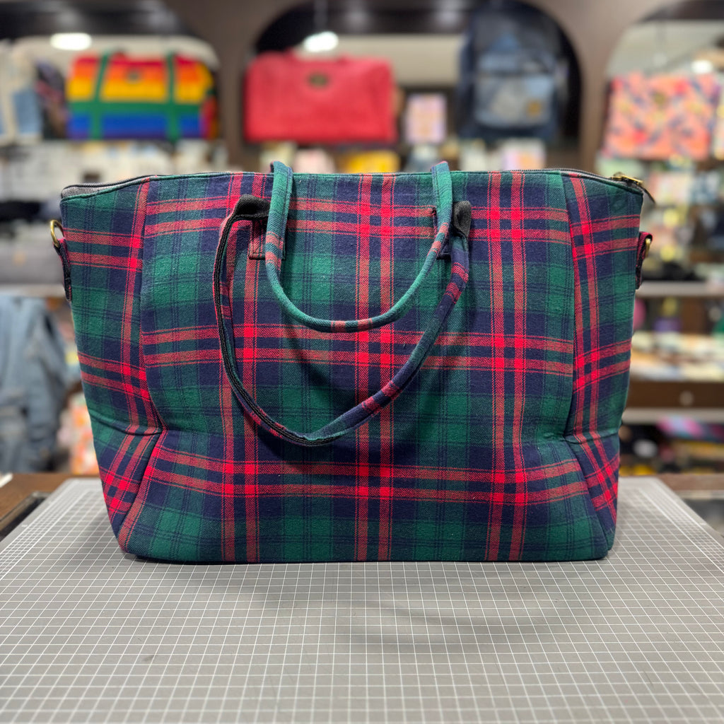 The Tartan Green 🌲 KOKYKAI LOTUS Tote