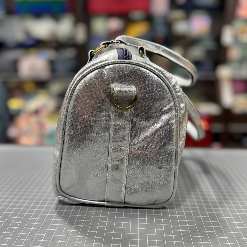 The Quick Silver 💍 BeeKeeper Mini Carry All Handbag