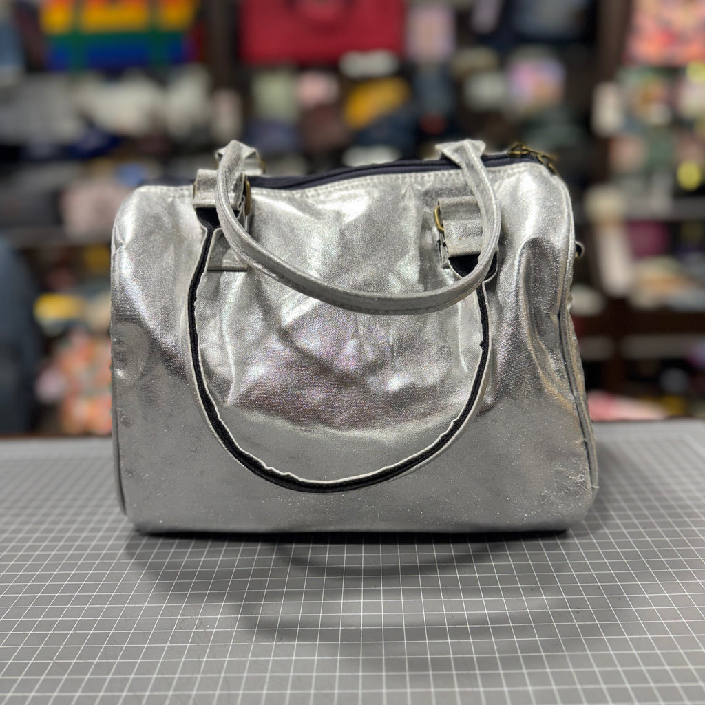The Quick Silver 💍 BeeKeeper Mini Carry All Handbag