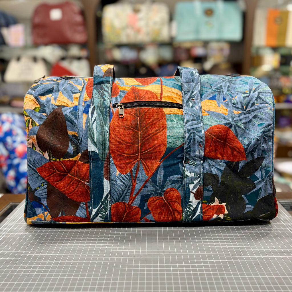 The Sunlight Cheetah 🐆☀️ BeeKeeper Carry-All (Da Vinci Collection)