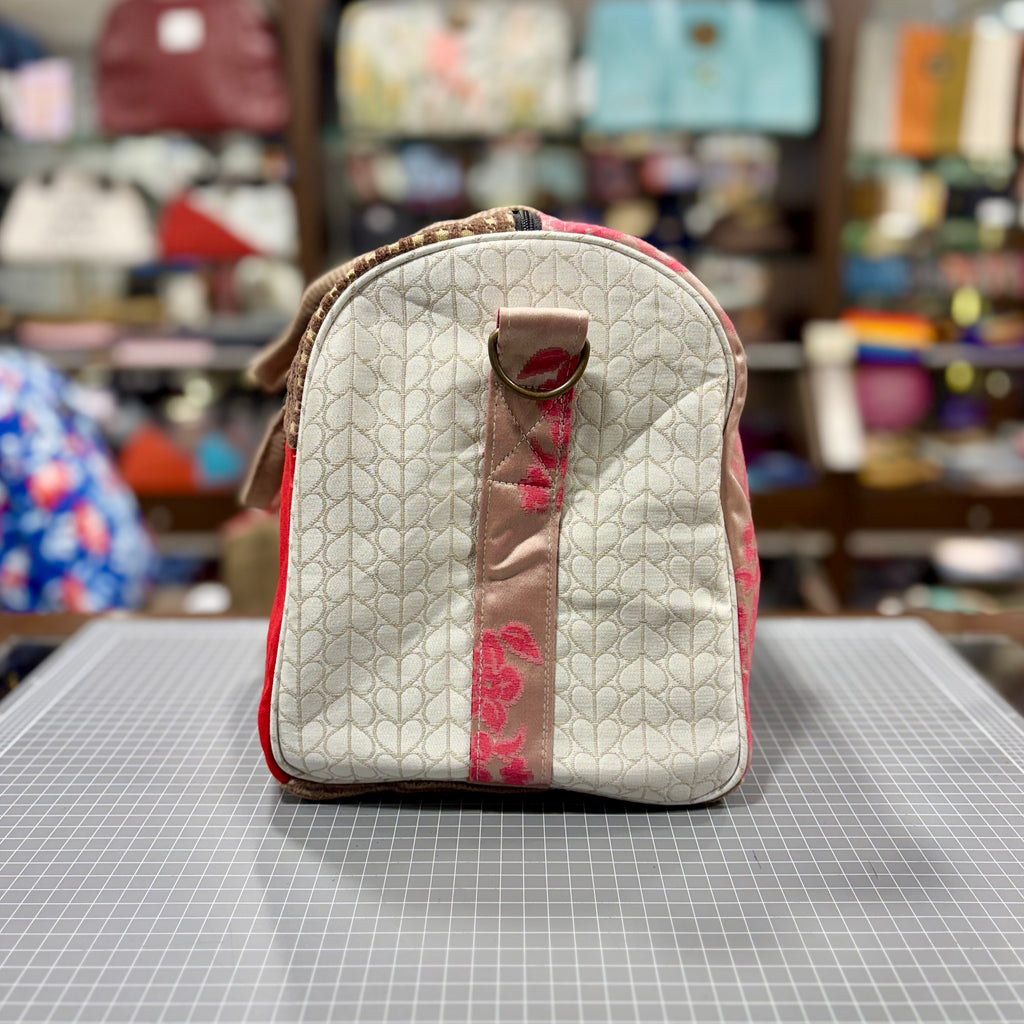 The Cherry Pie No. 1 🍒 BeeKeeper Carry-All (Da Vinci Collection)