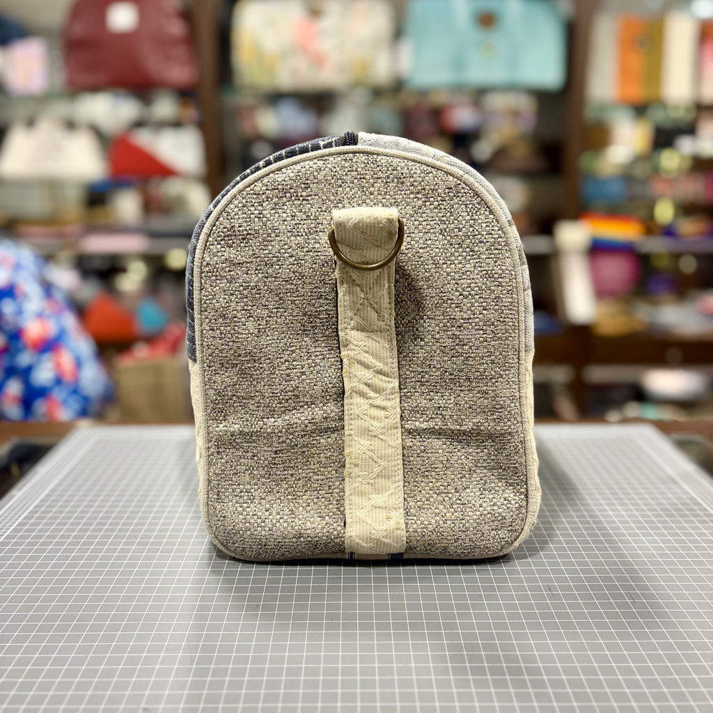 The Evergreen Winter 🌲 BeeKeeper Carry-All (Da Vinci Collection)