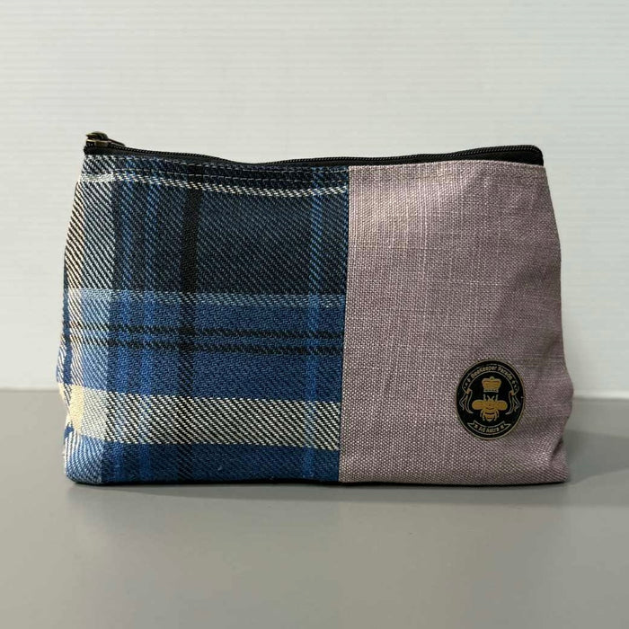Pyjamas 💤 Large Toiletry + Makeup Bag
