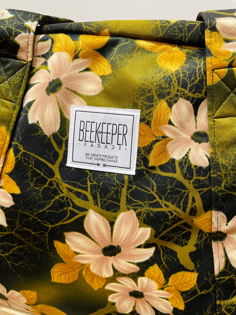 The Midnight Flowers 🌺 Medium BeeKeeper Weekender (Masterpiece)