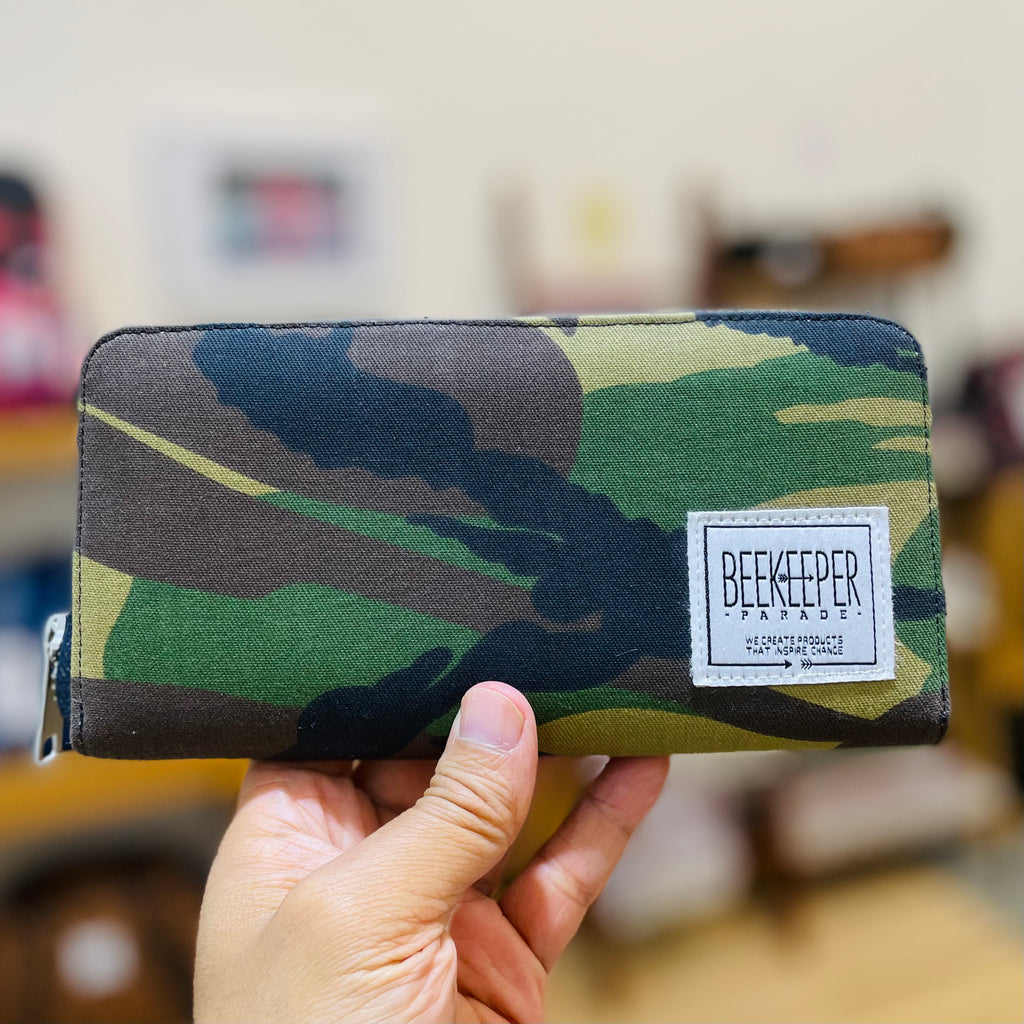 The Camouflage BeeKeeper Purse